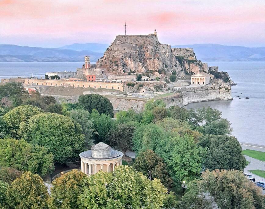 Indigo In Old Corfu Town *